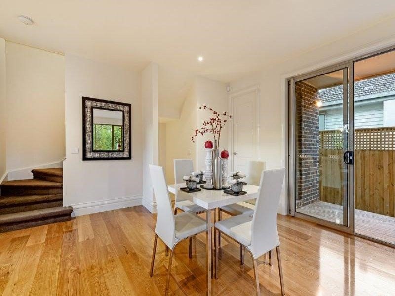 1 Railway Road, Blackburn image 4