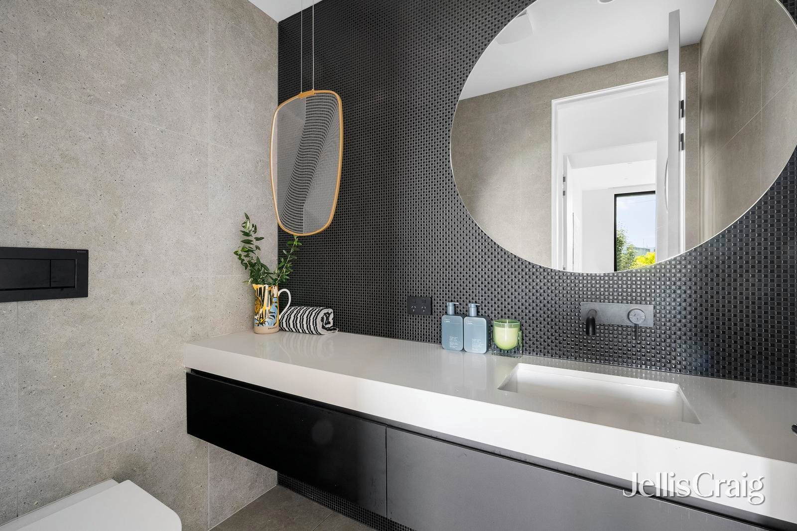 1 Rainsford Street, Elwood image 14