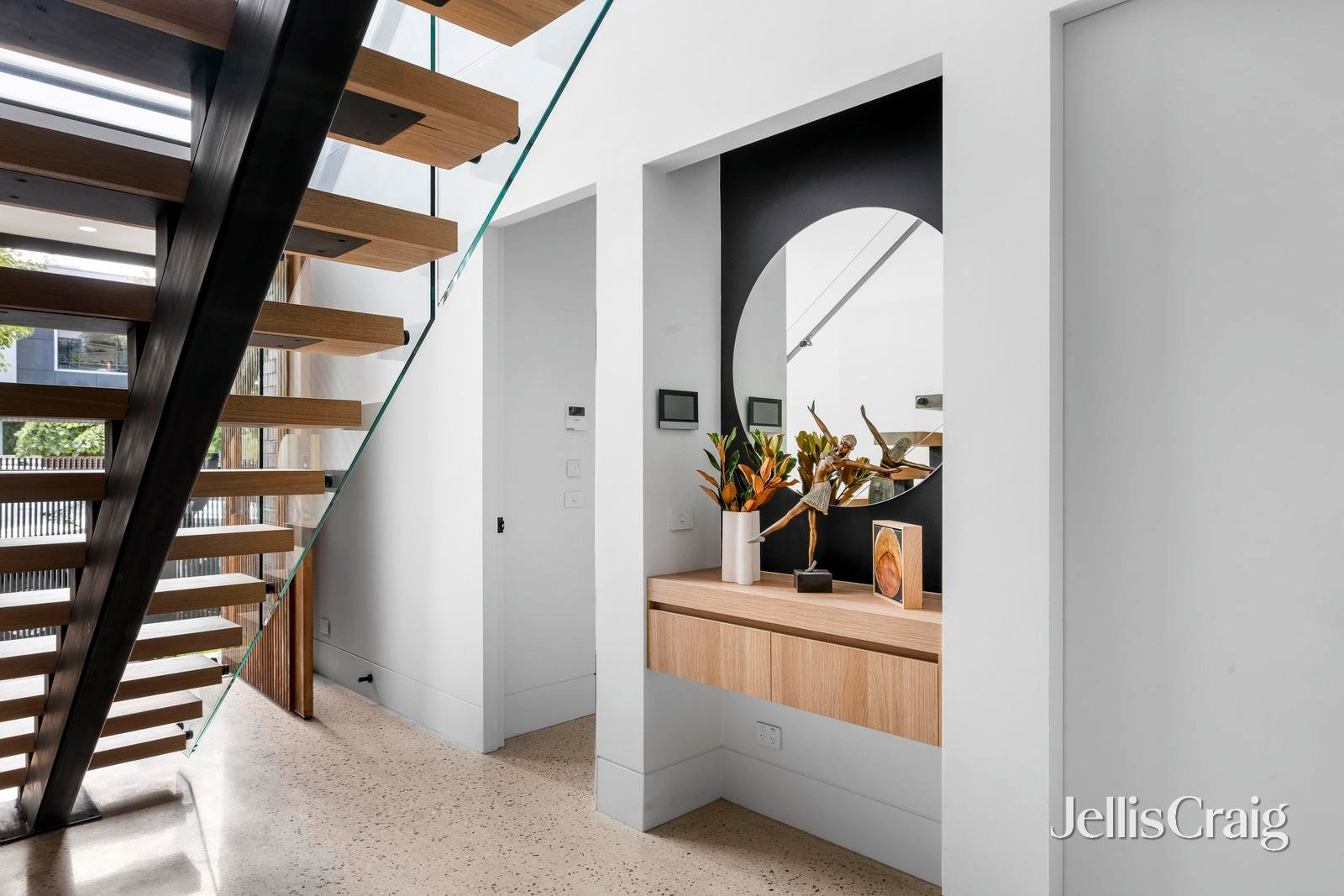 1 Rainsford Street, Elwood image 19