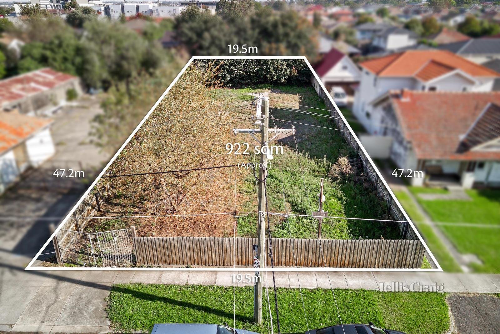 1 Renown Street, Essendon North image 1