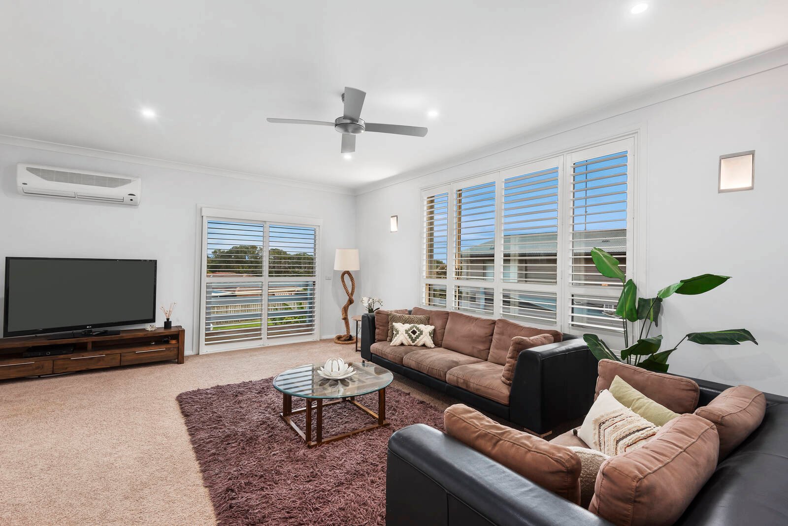 Property Gallery Thumbnail 7