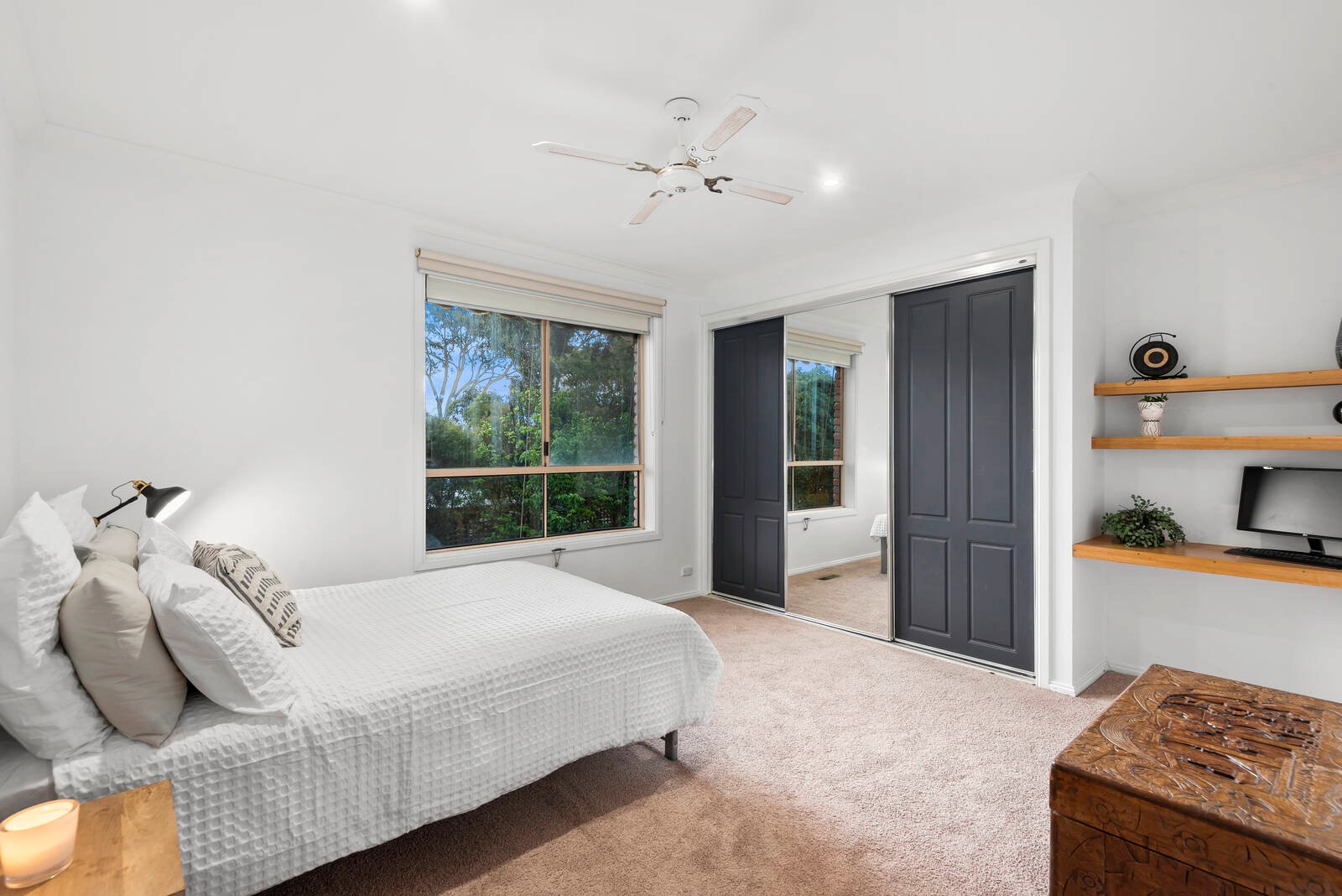 Property Gallery Thumbnail 12