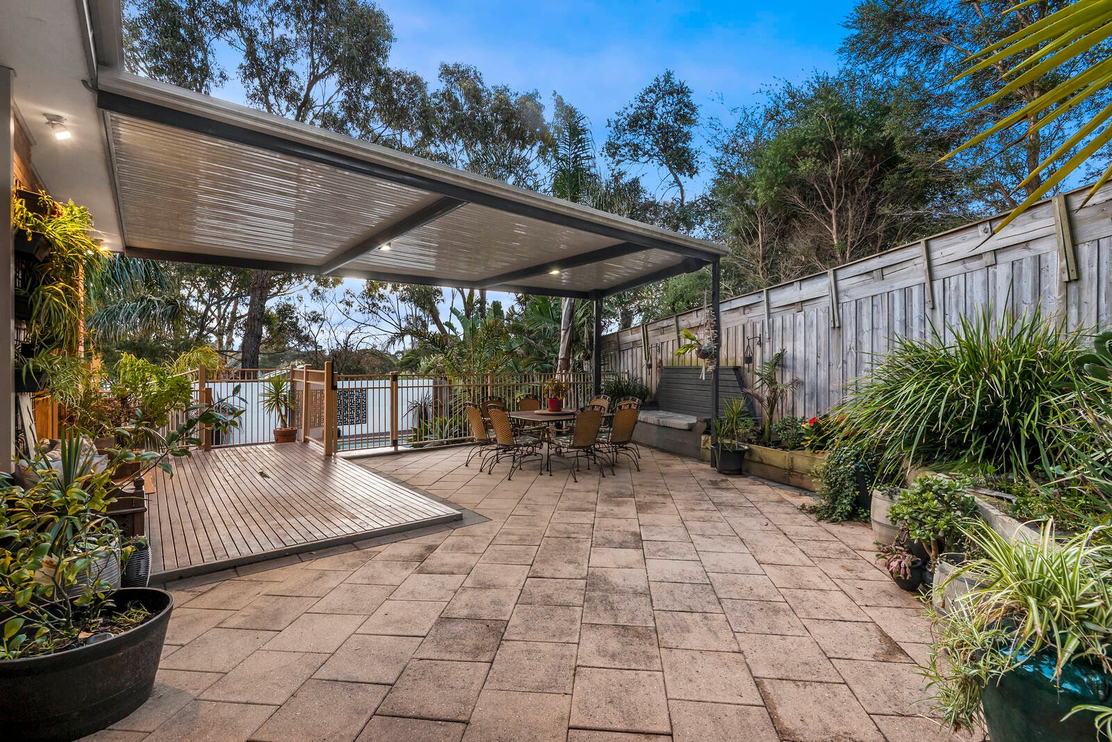 Property Gallery Thumbnail 16
