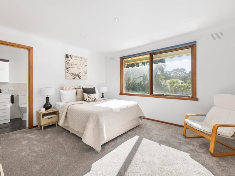 Property Gallery Thumbnail 9