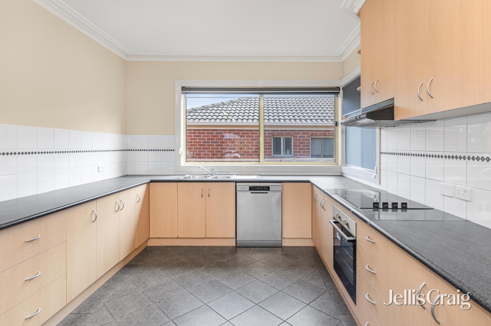 1 Rosewood Court, Mount&nbsp;Helen image 2