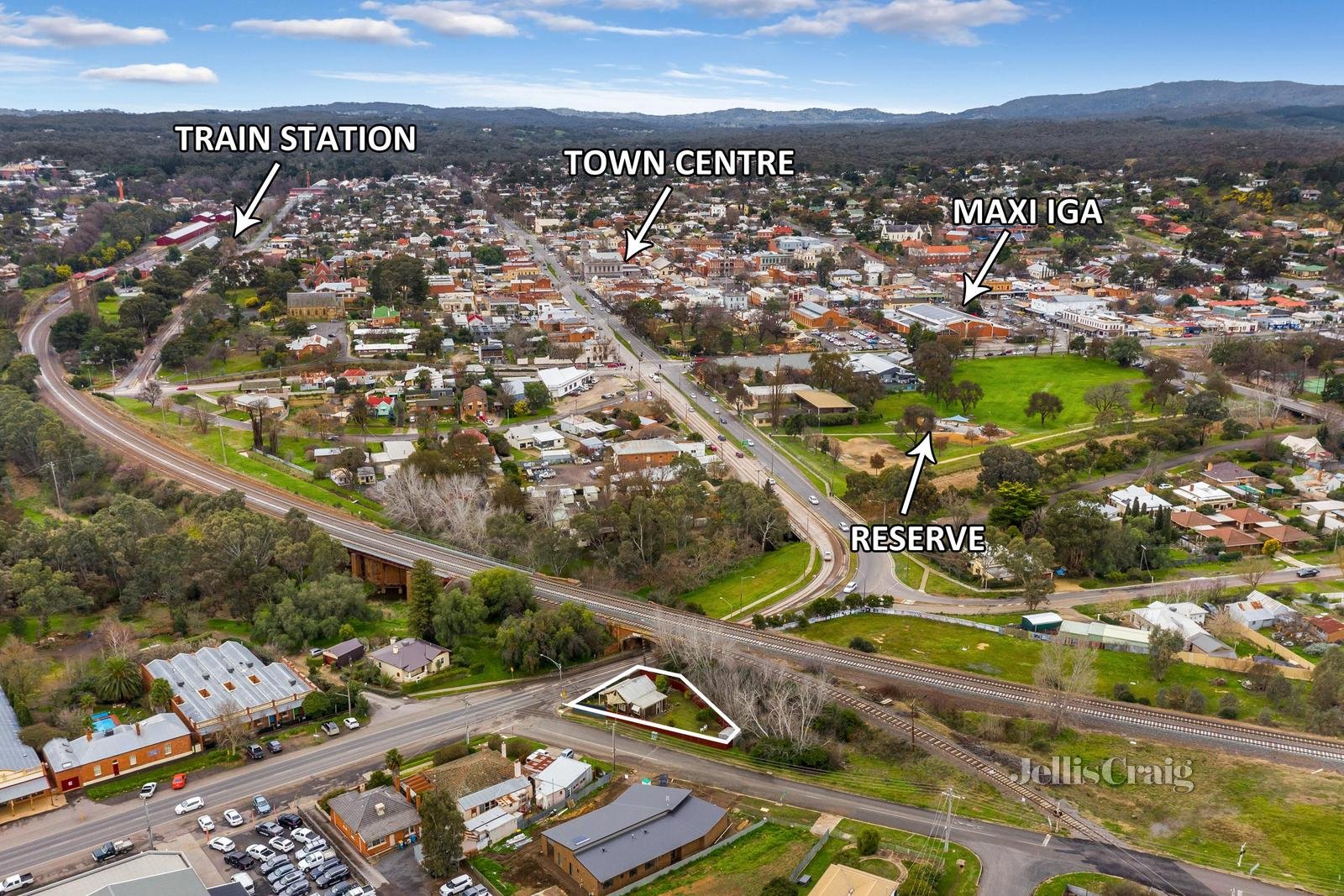 1 Rowe Street, Castlemaine image 12