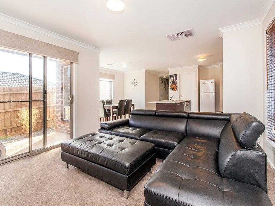 1 Saddleback Ridge, Chirnside Park image 4