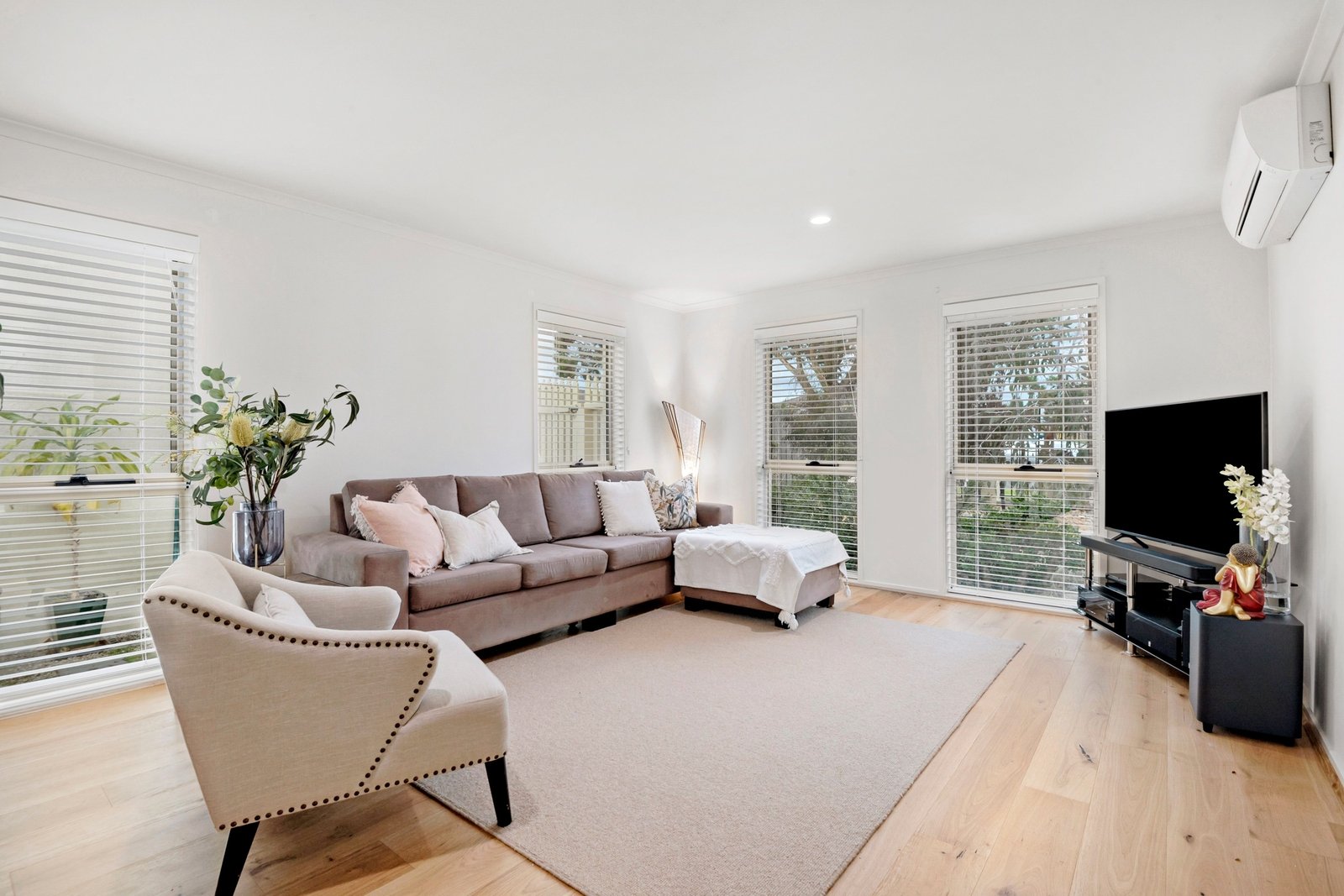 Property Gallery Thumbnail 2