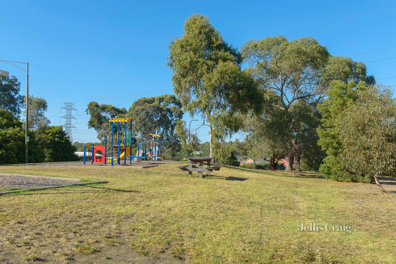 1 Saul Court, Greensborough image 10