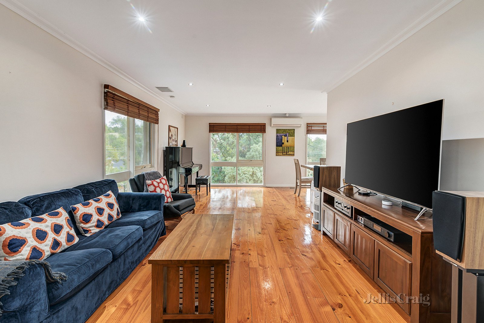 1 Saville Court, Templestowe image 5