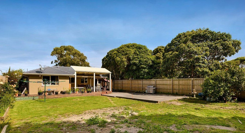 1 Seacrest Avenue, Seaford image 7
