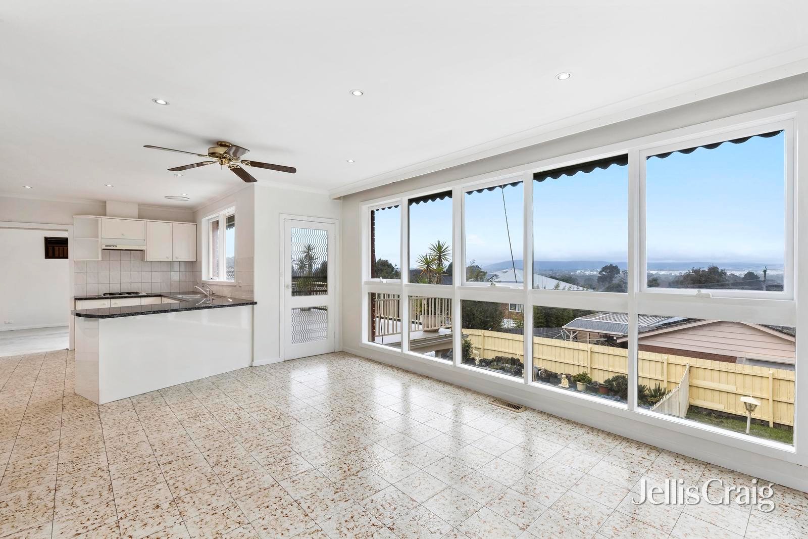 1 Sean Close, Wheelers&nbsp;Hill image 2