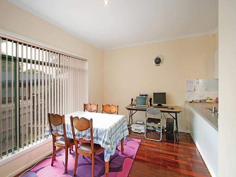 1 Sewell Street, Mont Albert North image 3