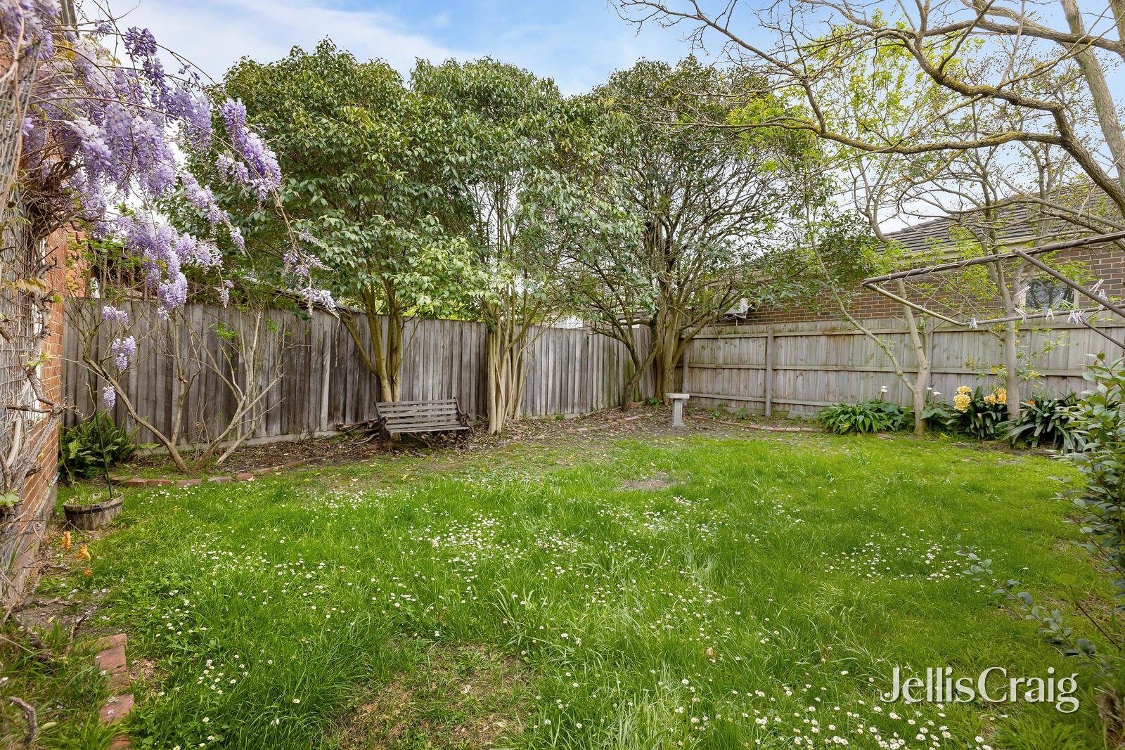 1 Shepreth Street, Surrey Hills image 8