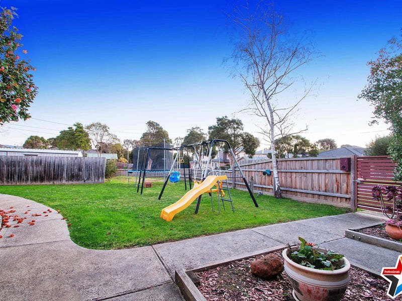 1 Shield Court, Kilsyth image 11