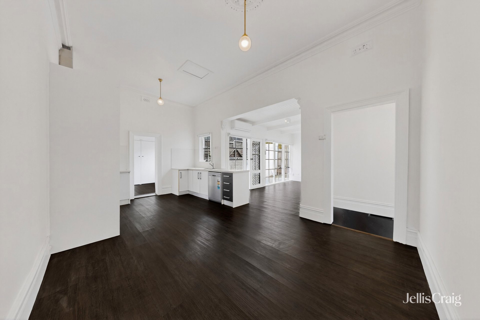 1 Shields Street, Flemington image 3