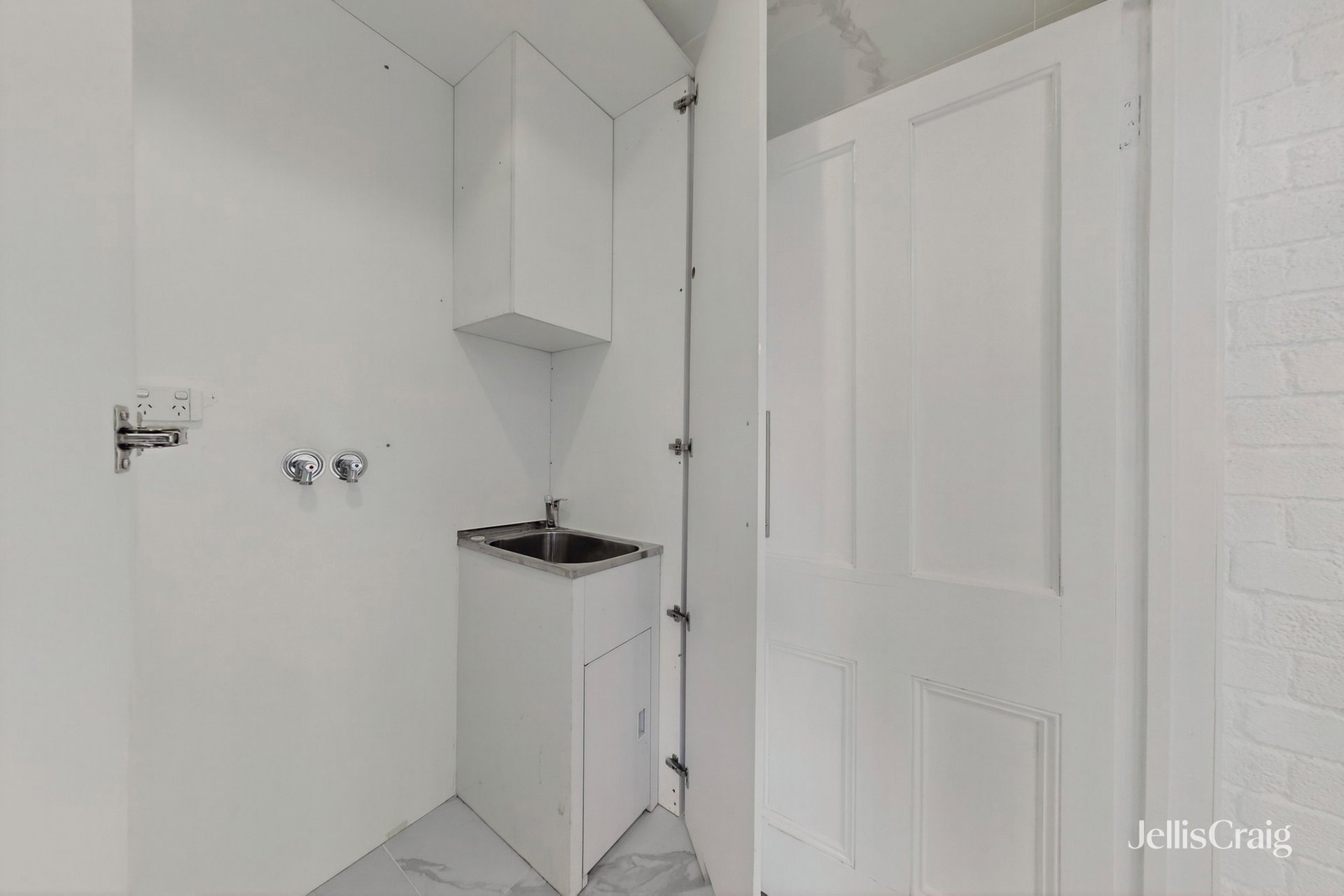 1 Shields Street, Flemington image 15