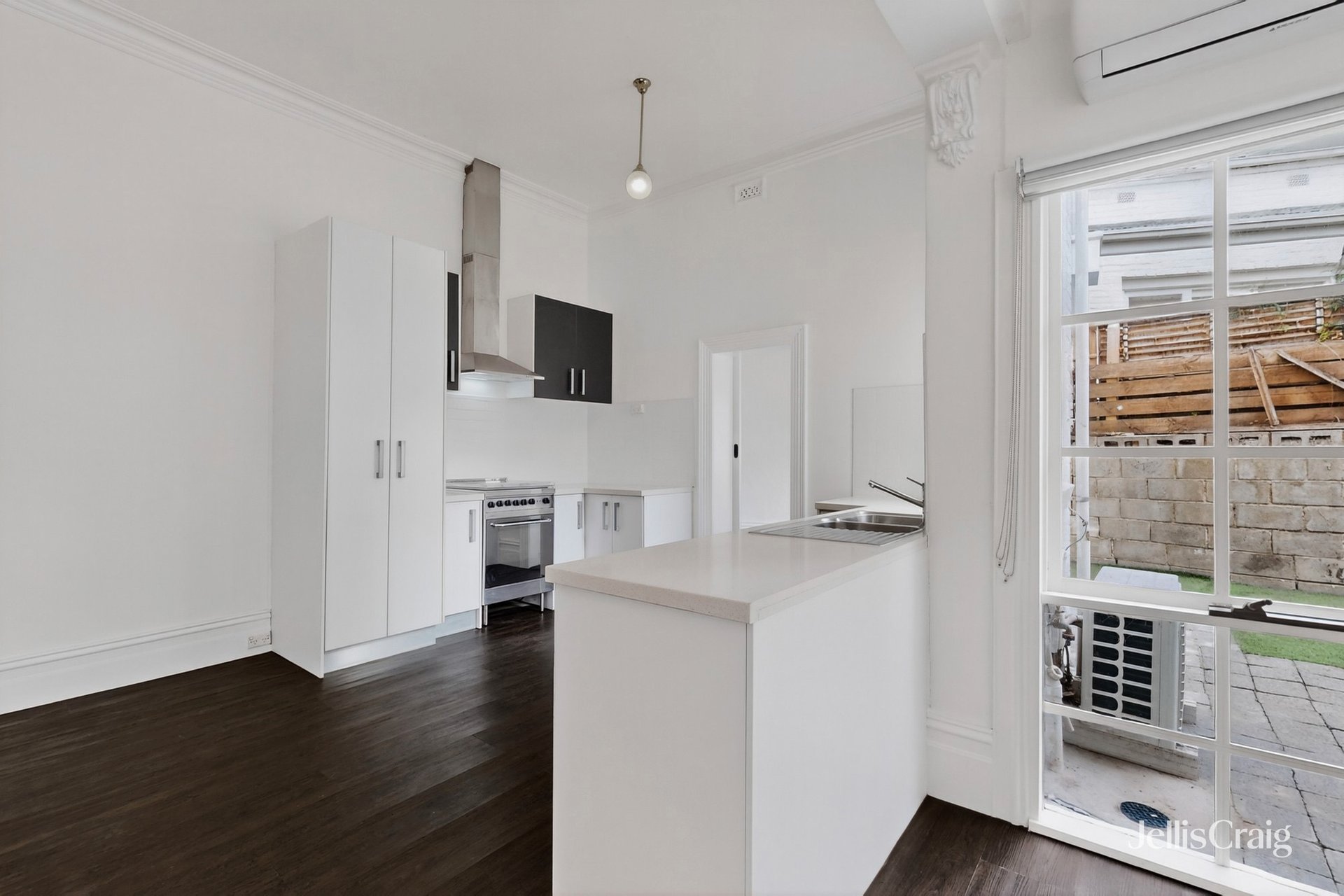 1 Shields Street, Flemington image 8