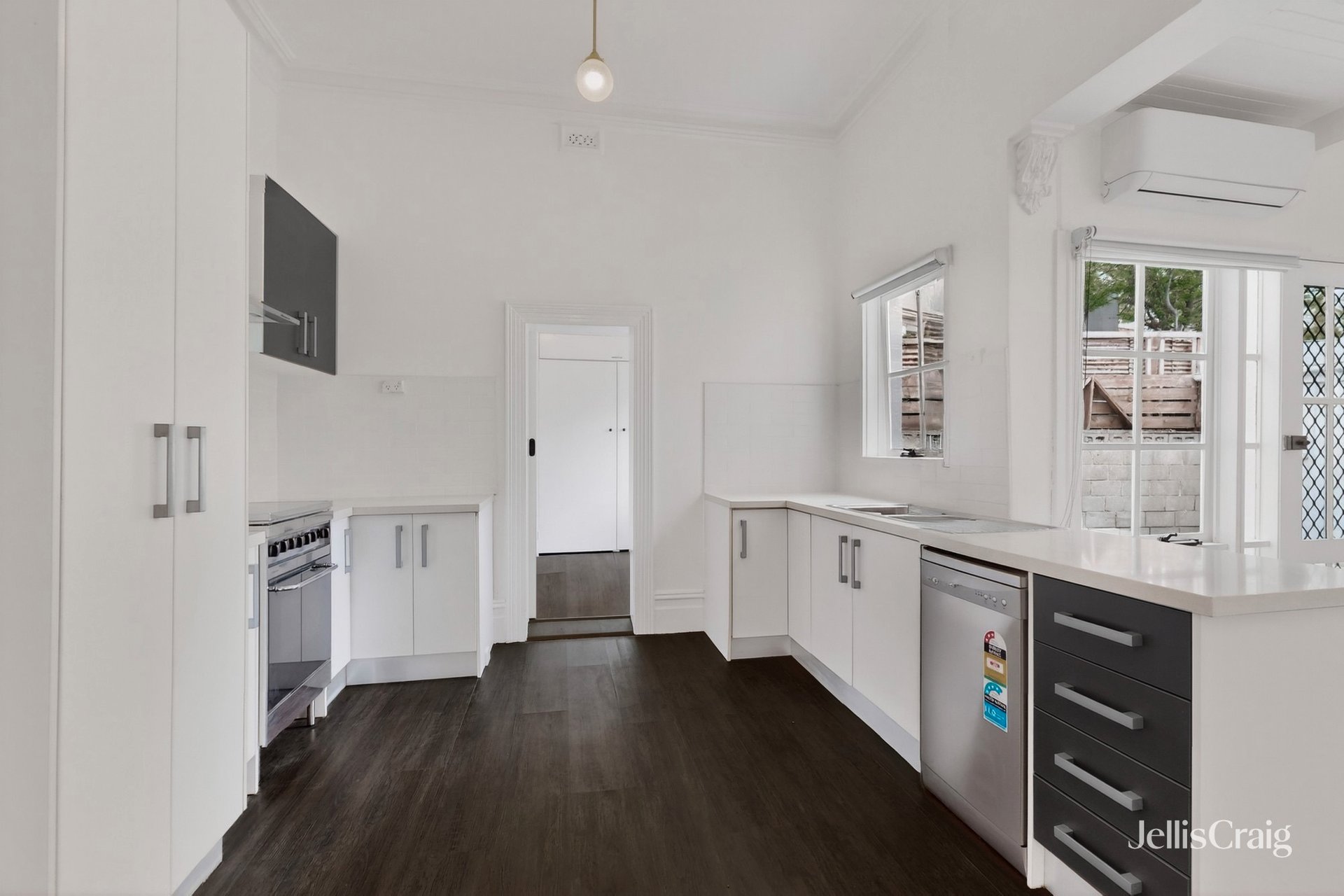 1 Shields Street, Flemington image 2