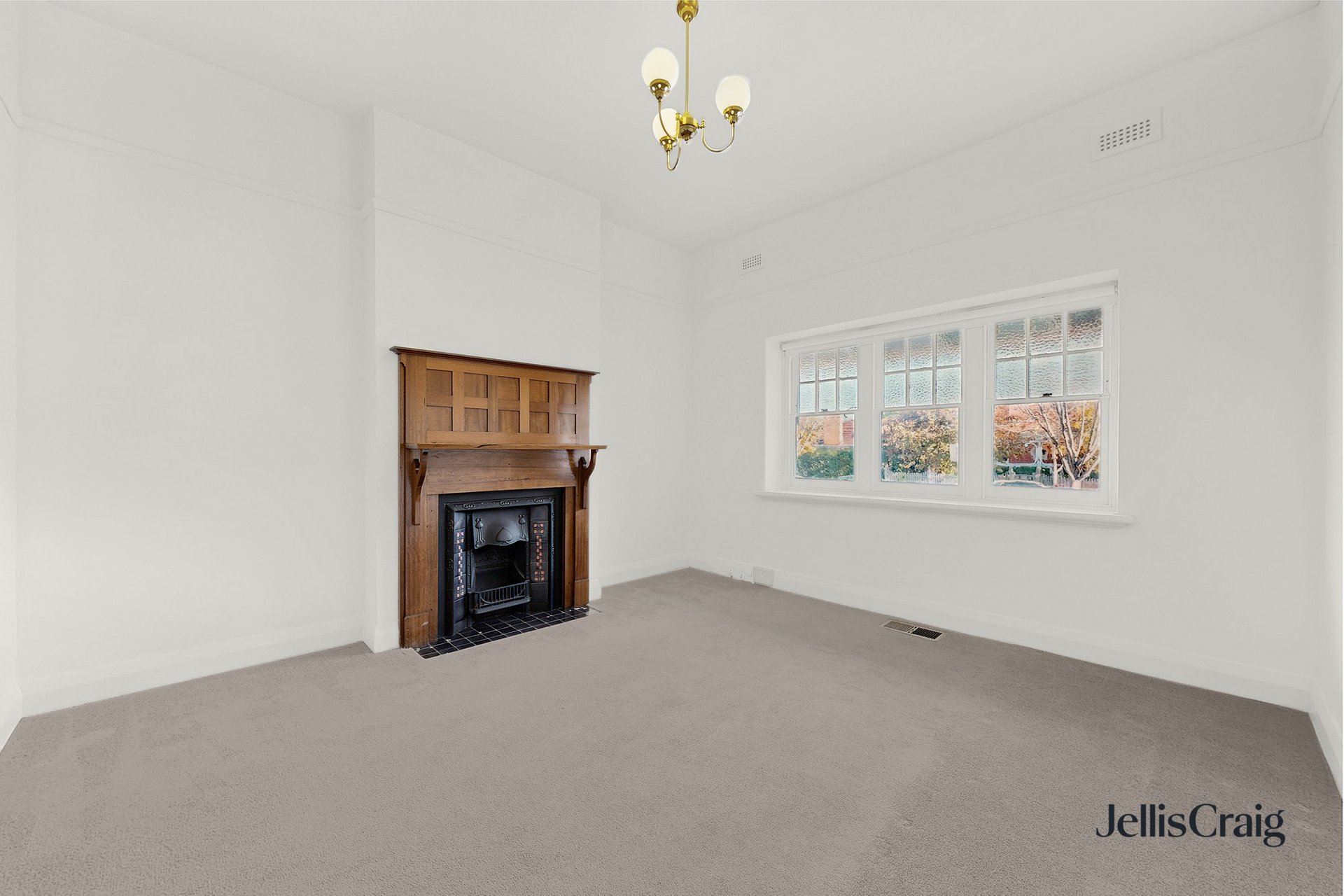1 Shoobra Rd, Elsternwick image 3
