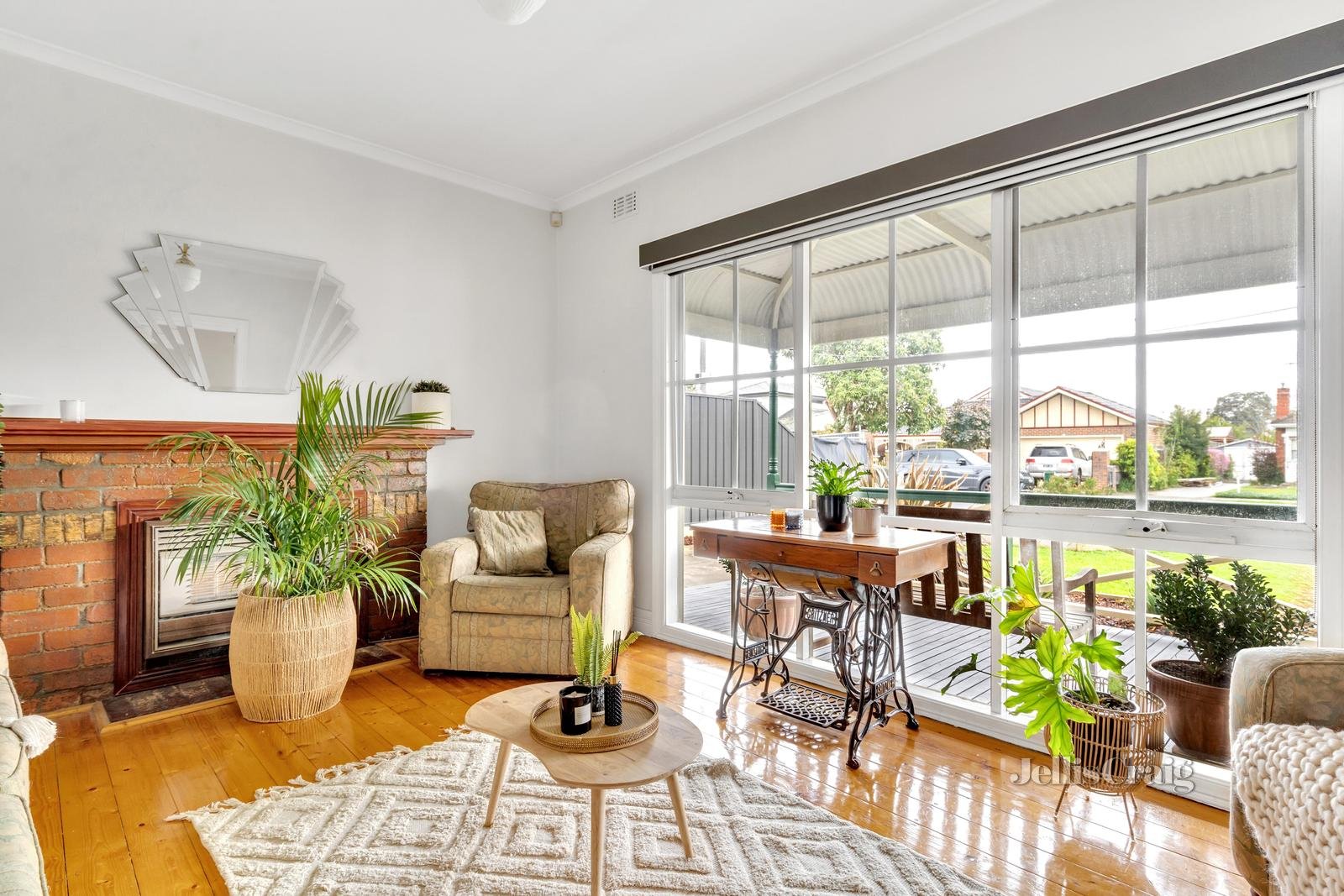 1 Sims Street, Pascoe Vale image 5