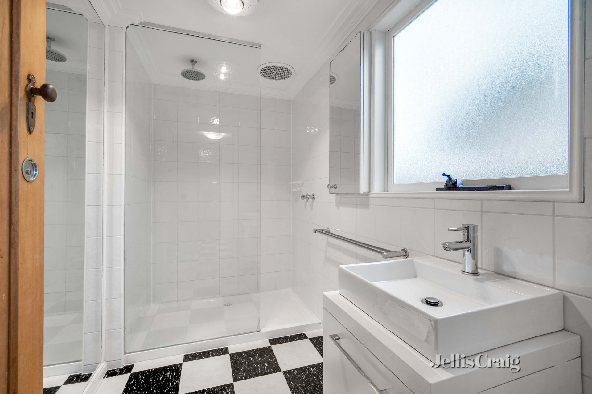1 Skipton Street, Redan image 6