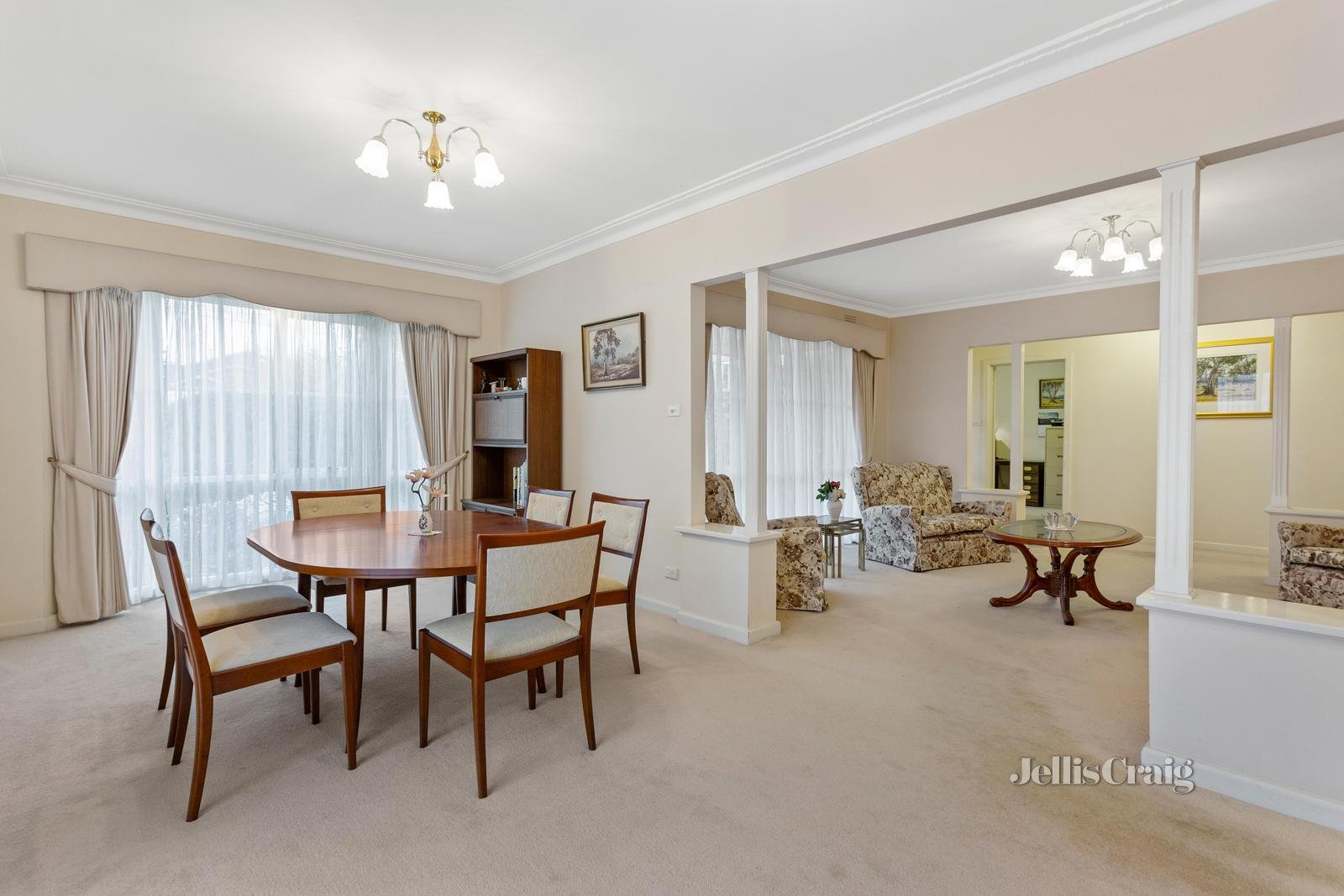 1 St Albans Street, Mount Waverley image 5