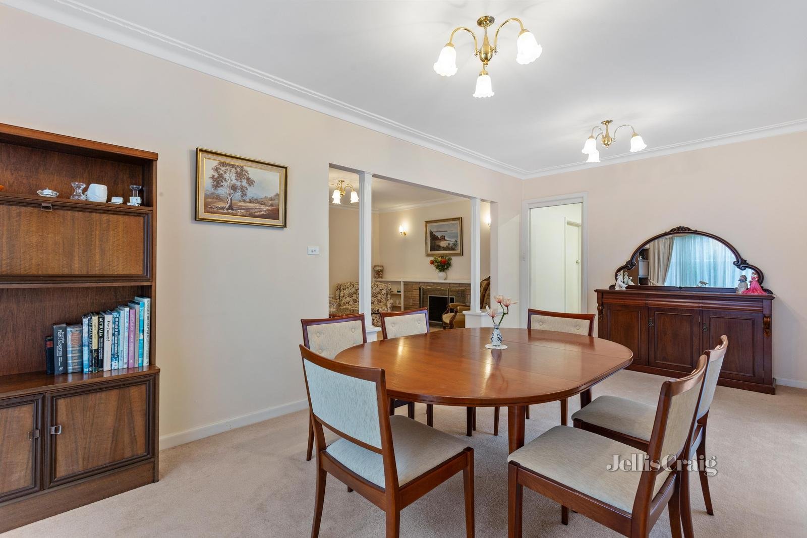 1 St Albans Street, Mount Waverley image 6