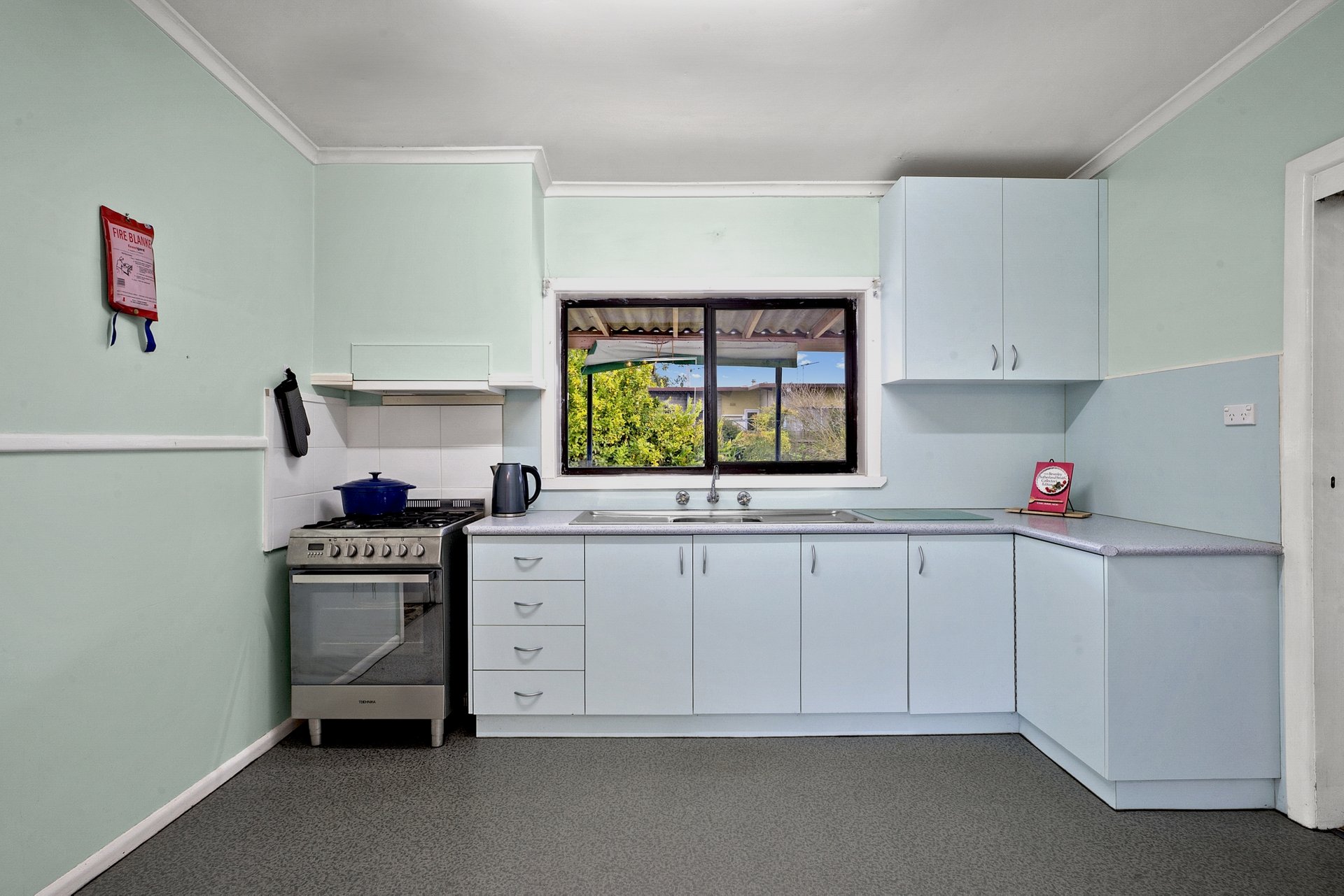 1 Stafford Street, Herne Hill image 3