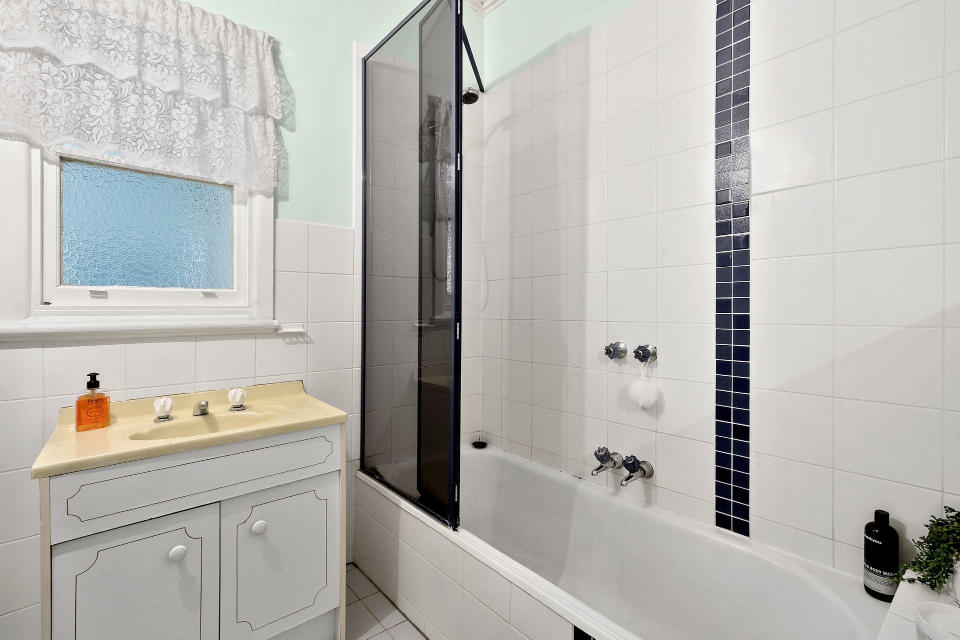 1 Stafford Street, Herne Hill image 7