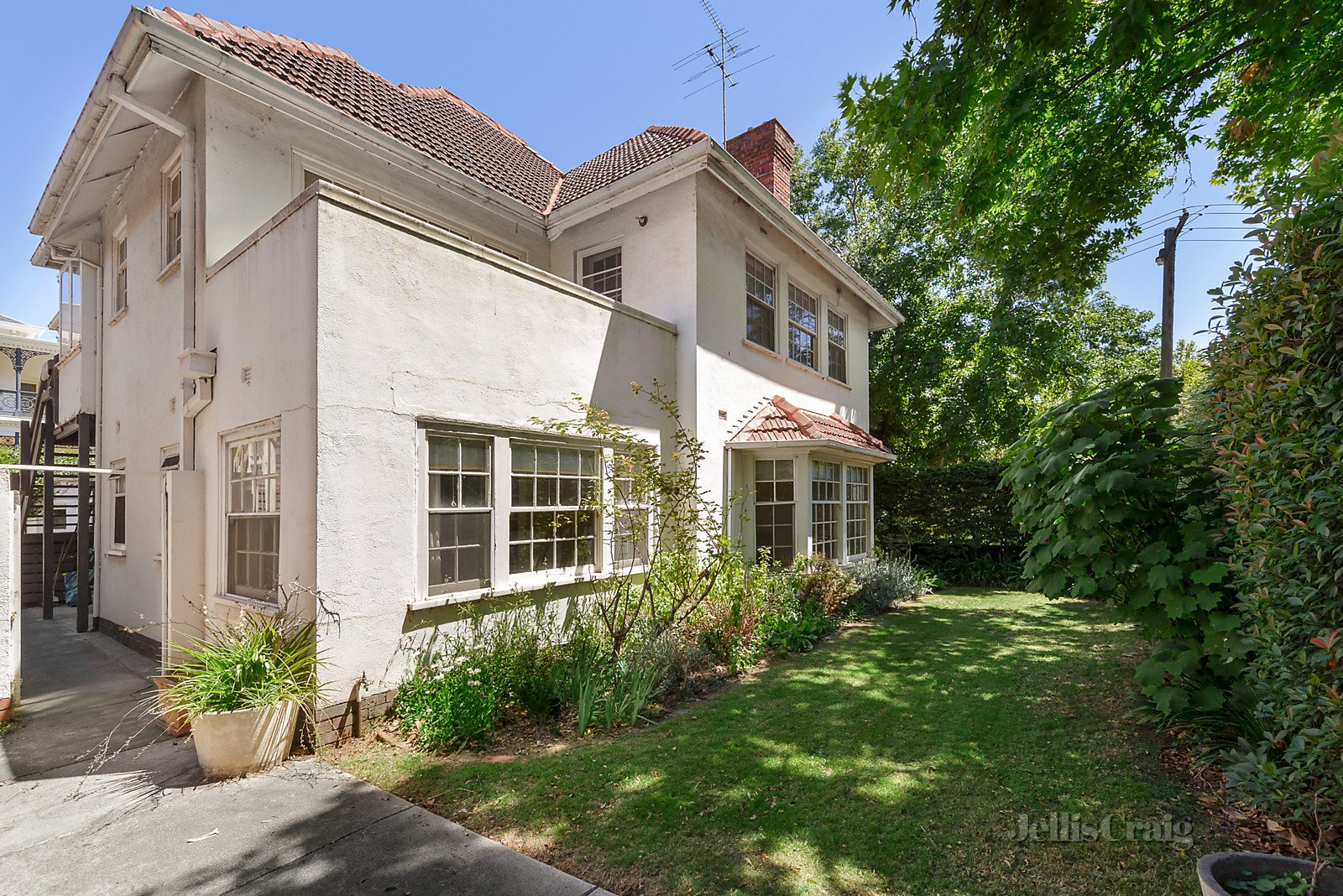 1 Stanhope Court, South Yarra image 7
