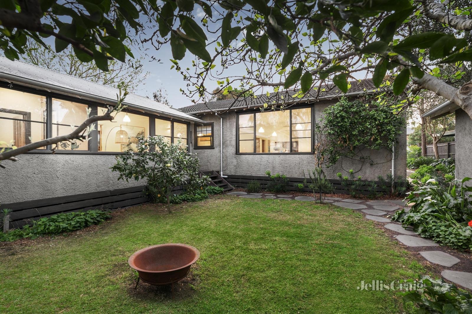 1 Stanhope Grove, Camberwell image 7