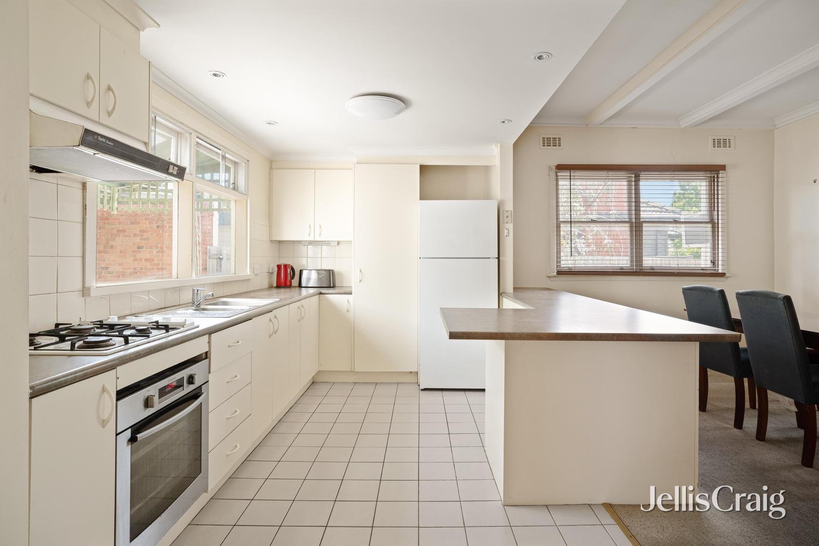 1 Stanton Street, Highett image 6