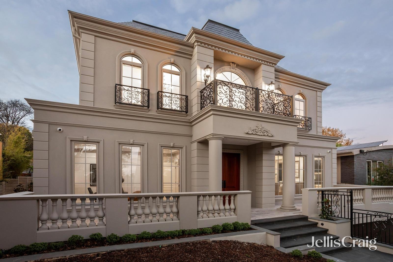 1 Stephens Street, Balwyn North image 2