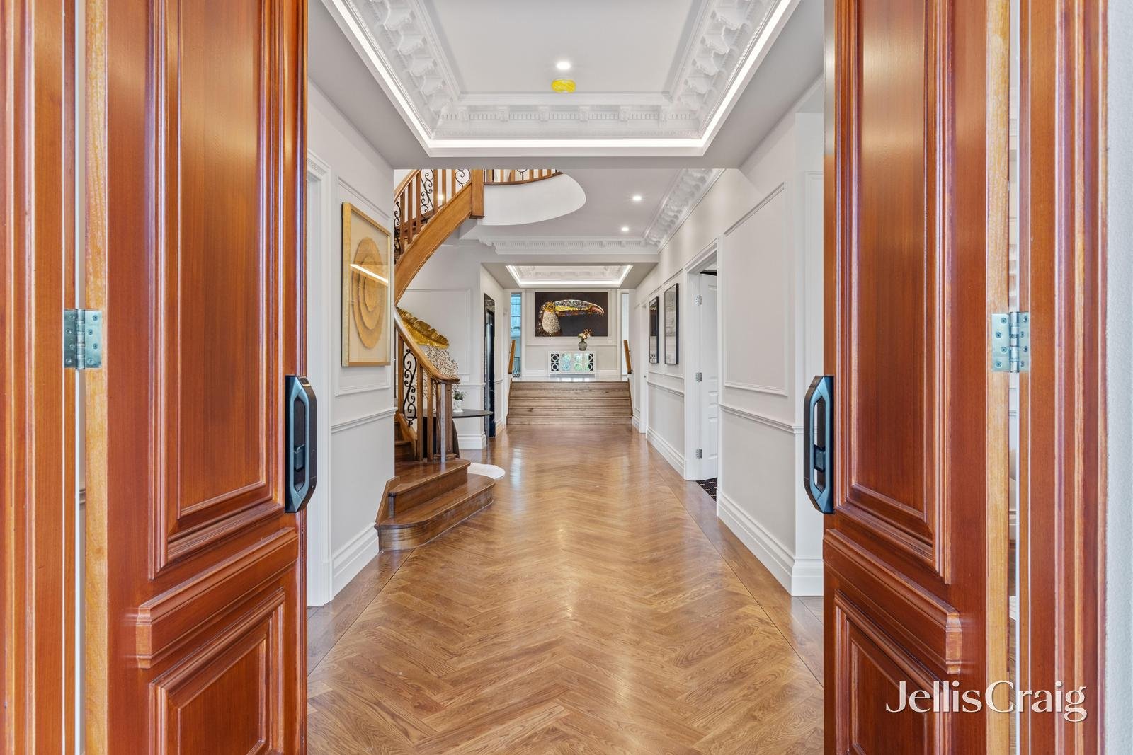 1 Stephens Street, Balwyn North image 3