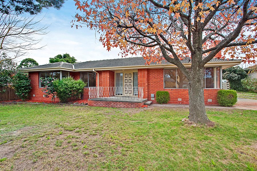 1 Stradbroke Crescent, Mulgrave image 9