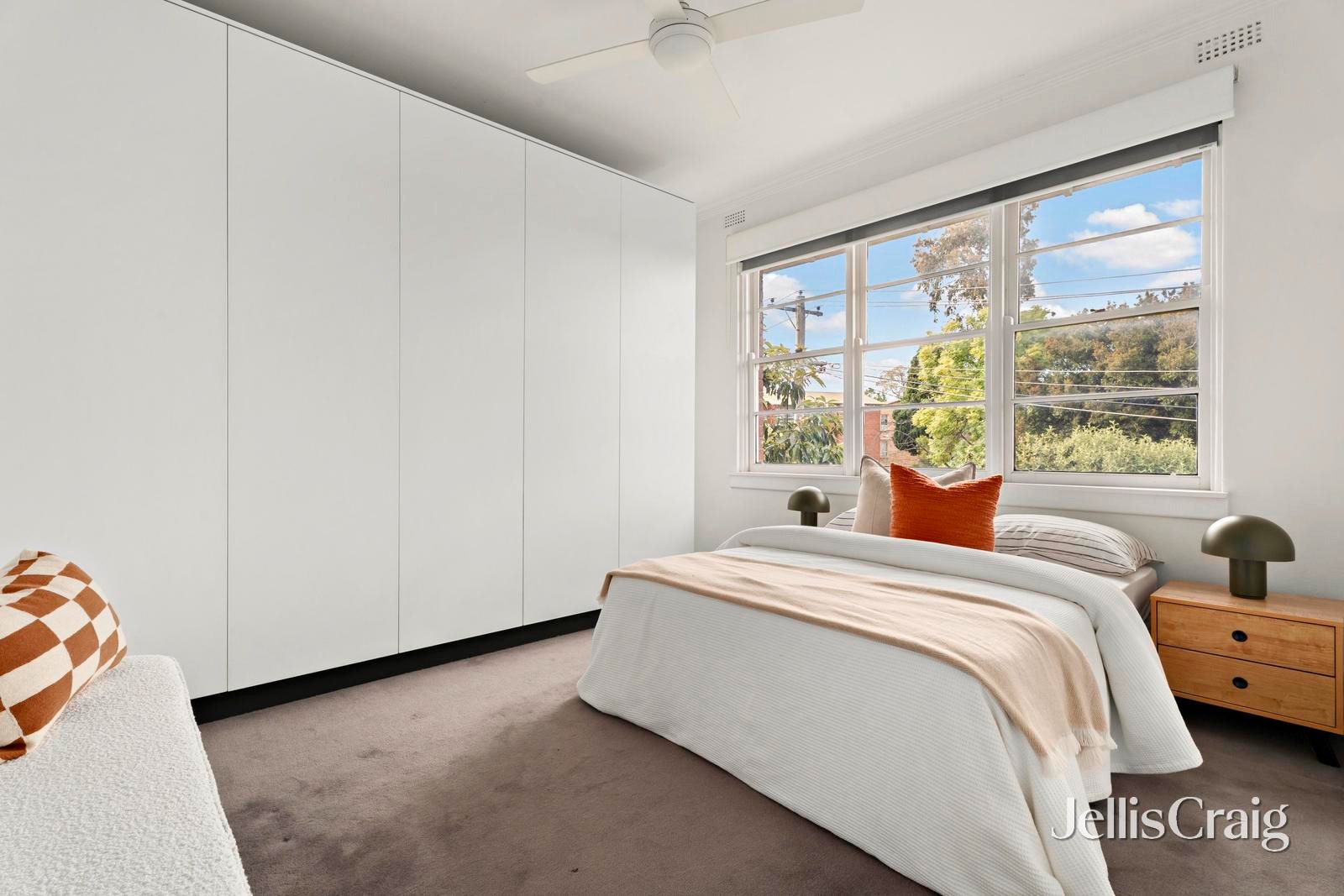 1 Sturdee Street, Ascot Vale image 4