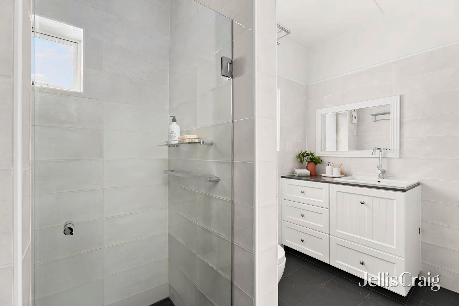 1 Sturdee Street, Ascot Vale image 7