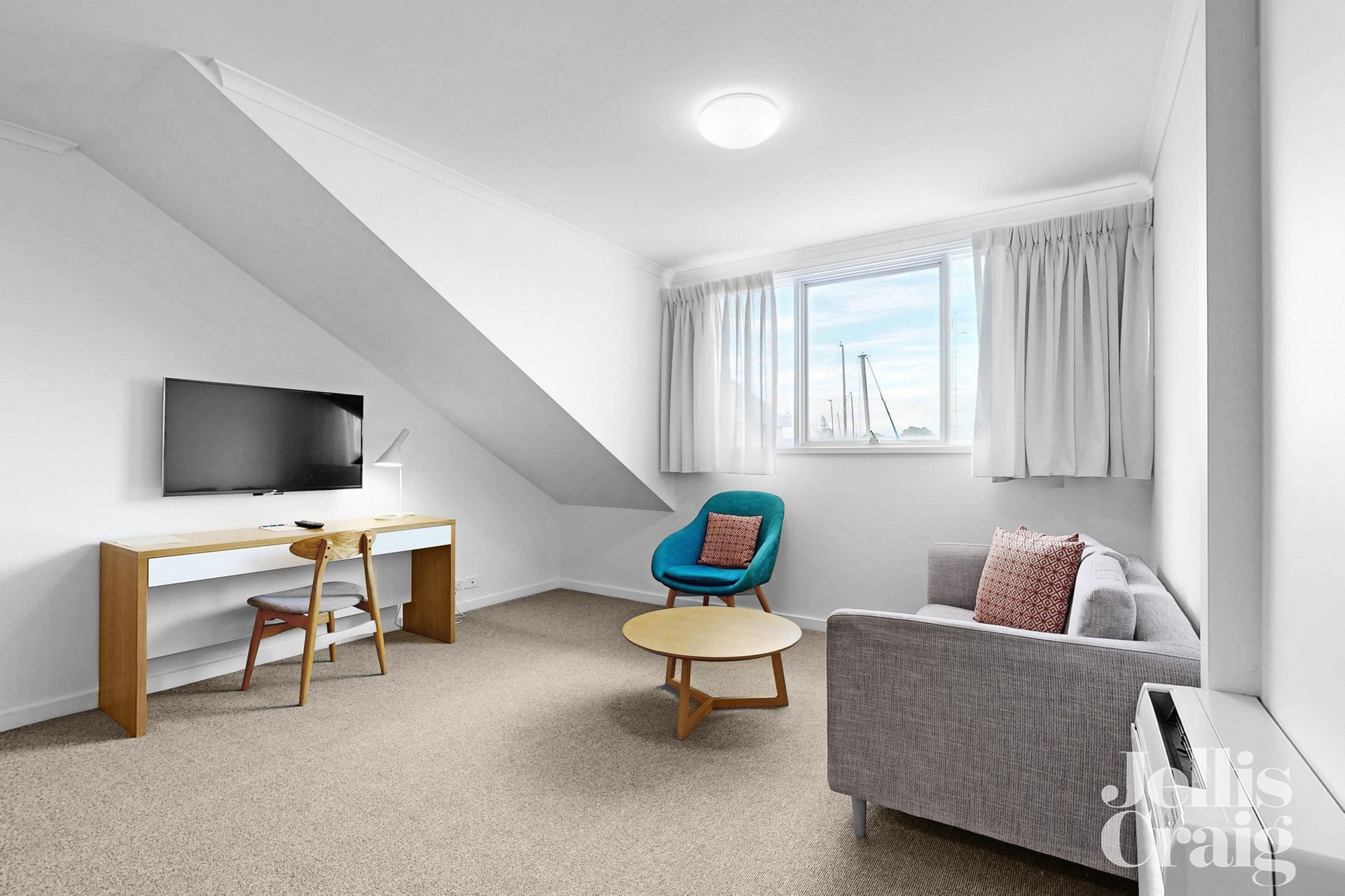 1 Syme Street, Williamstown image 2