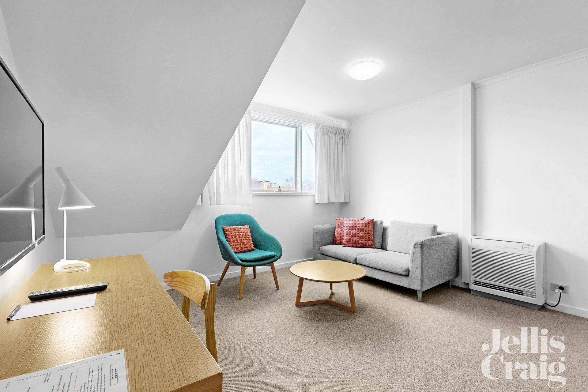 1 Syme Street, Williamstown image 3