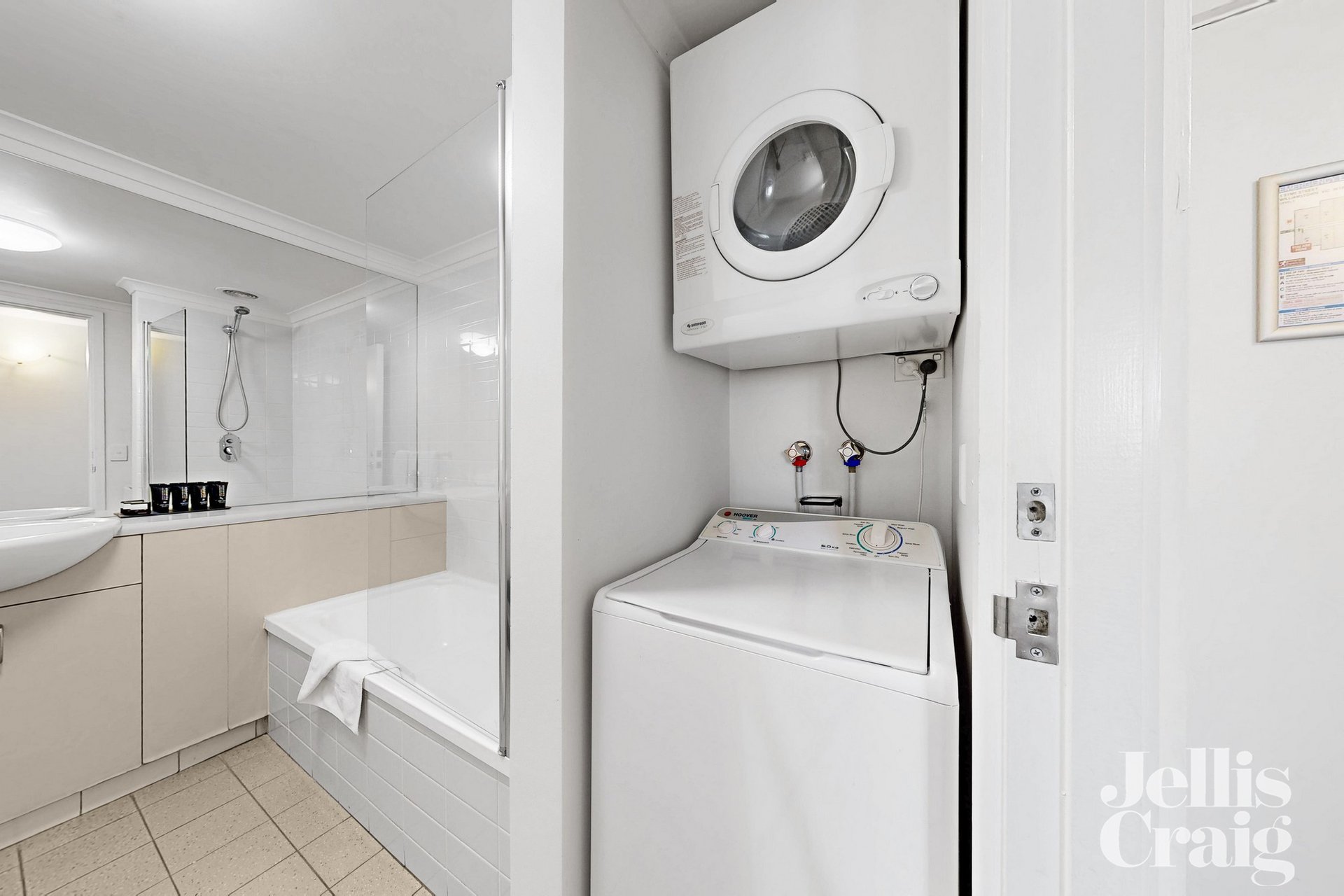 1 Syme Street, Williamstown image 15