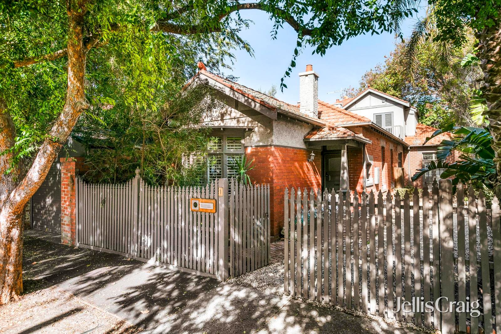 1 Thackeray Street, Elwood image 1