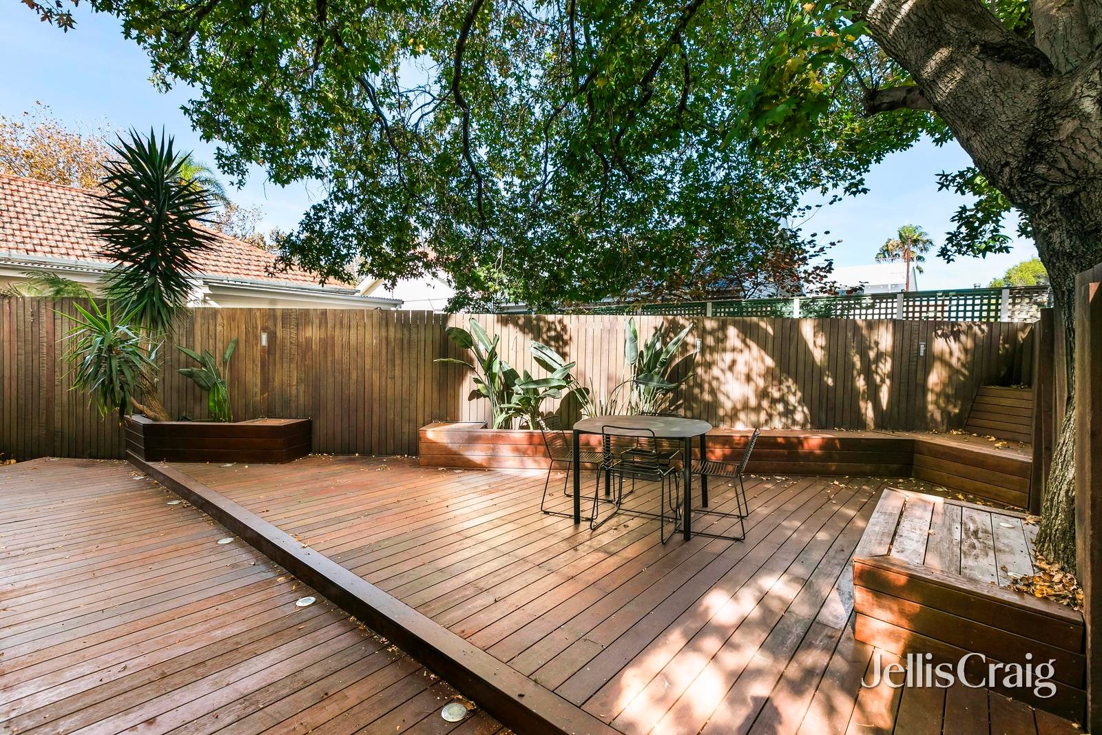 1 Thackeray Street, Elwood image 4