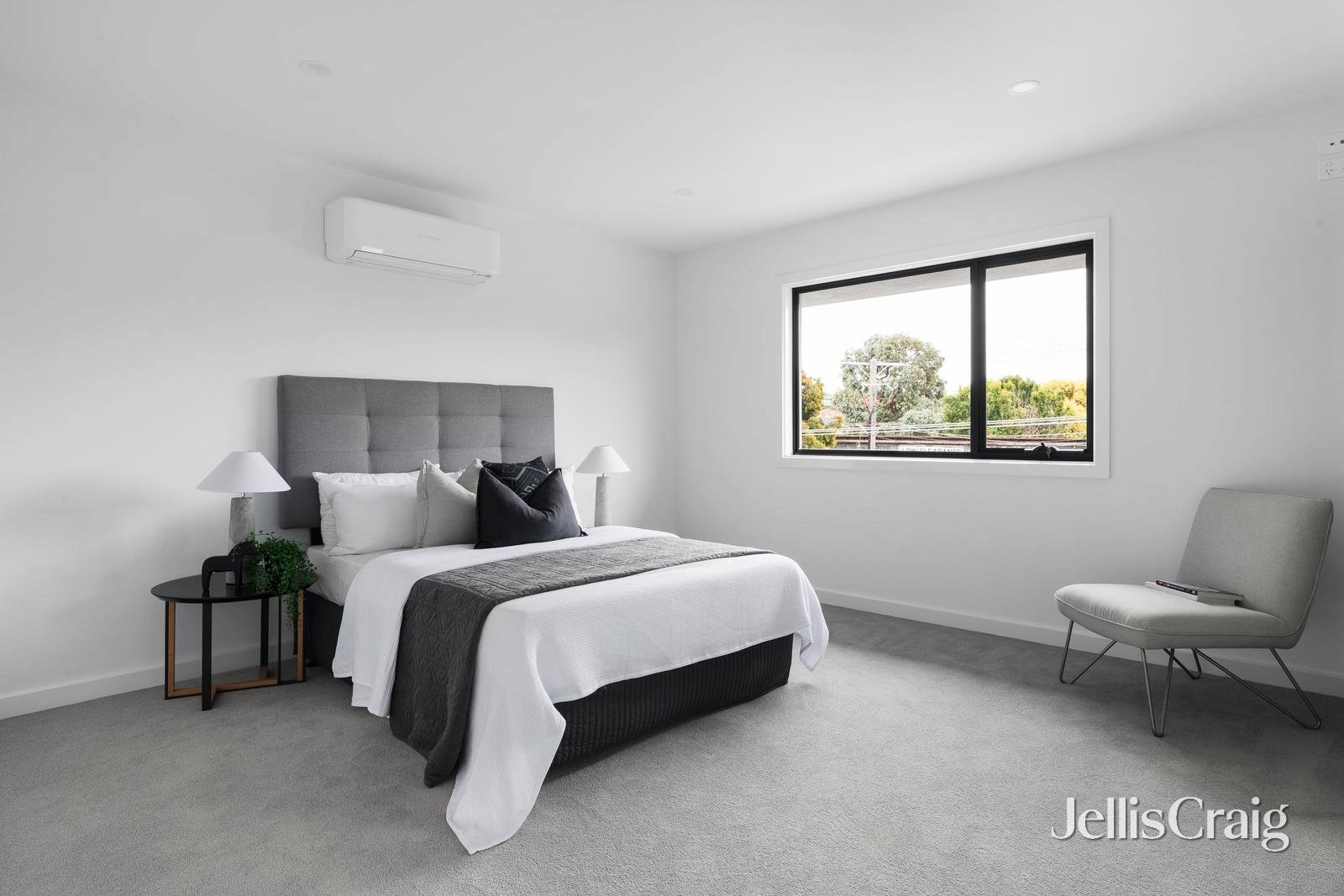 1 The Crescent, Ascot Vale image 7
