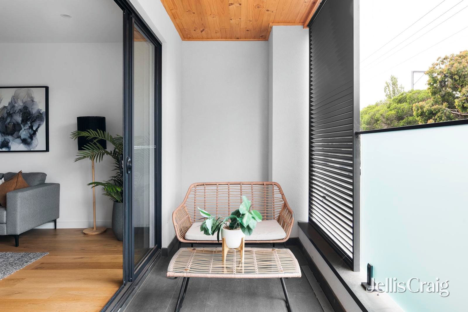 1 The Crescent, Ascot Vale image 11