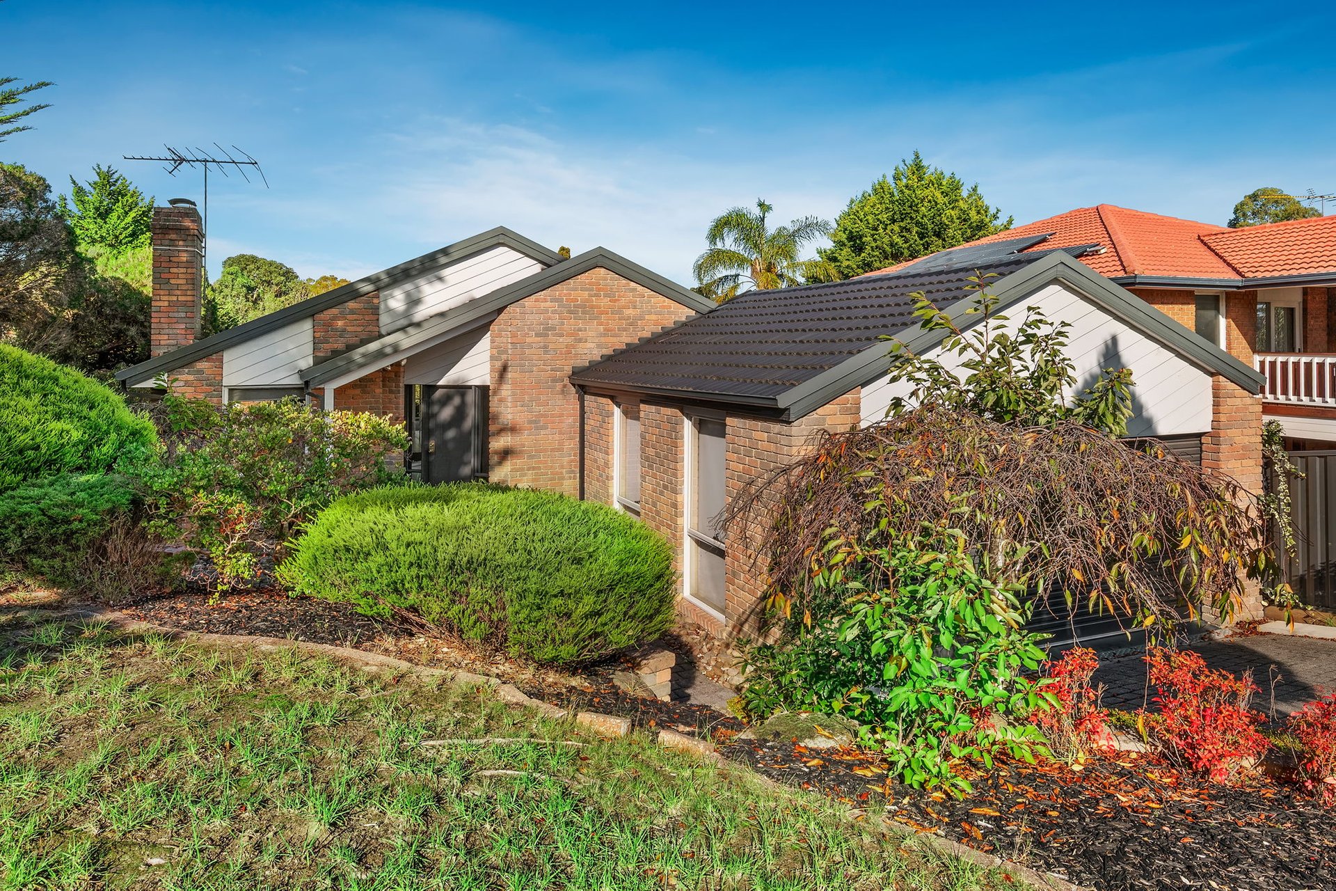 1 Thomas Hardy Drive, Templestowe image 1