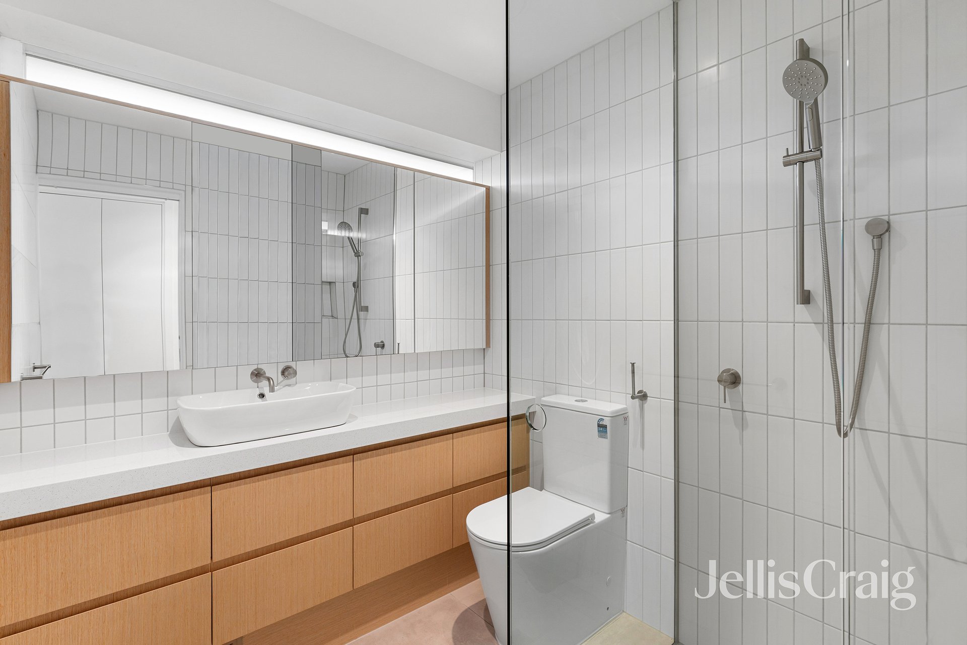 1 Tuckfield Court, Macleod image 10