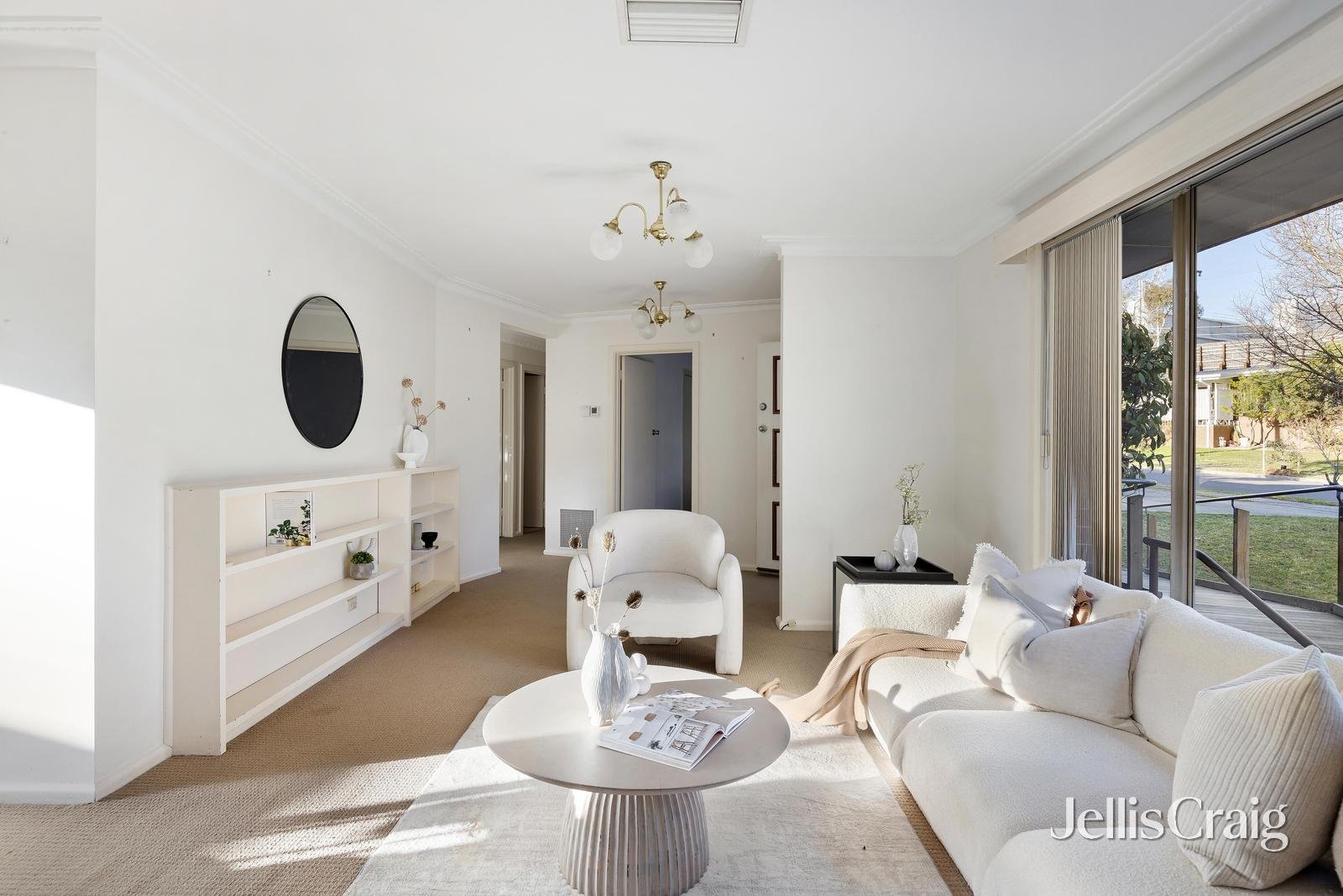 1 Tuckfield Court, Macleod image 4
