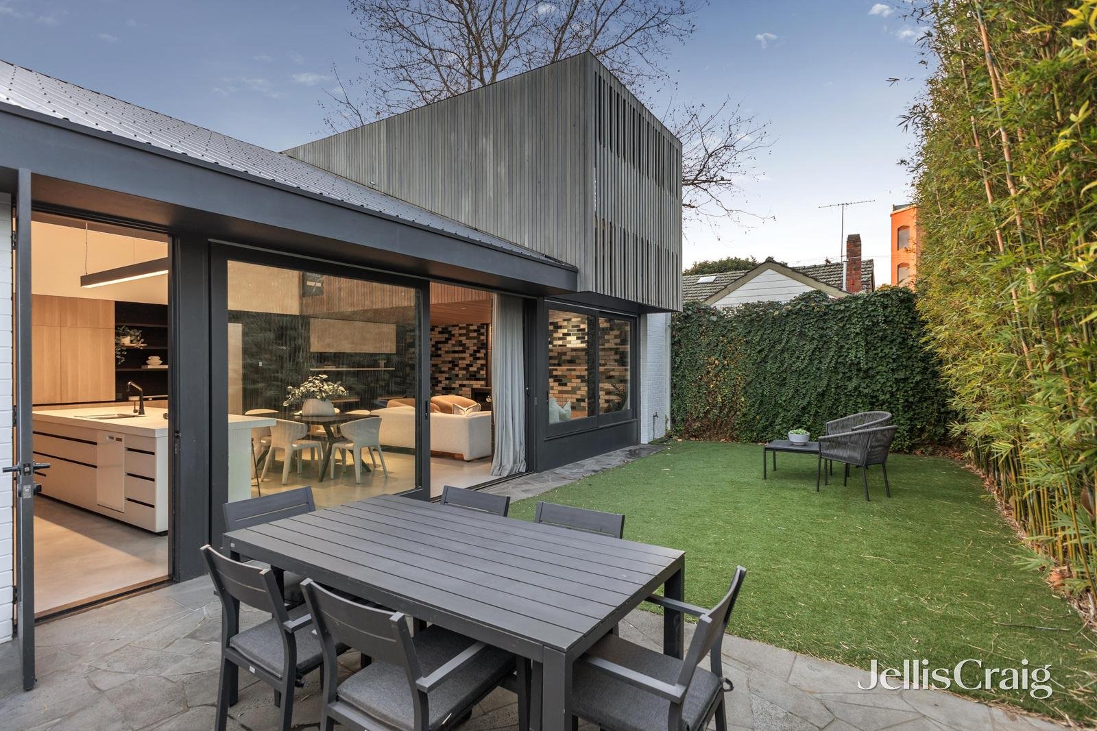 1 Tudor Street, Richmond image 2