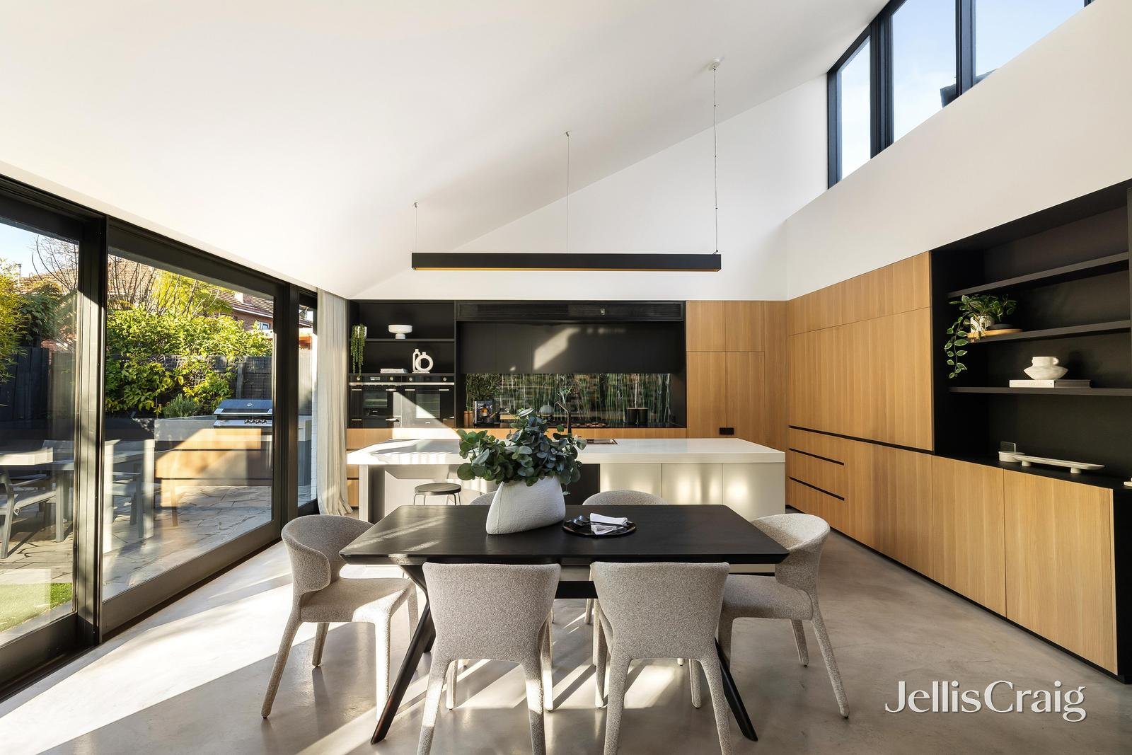 1 Tudor Street, Richmond image 3